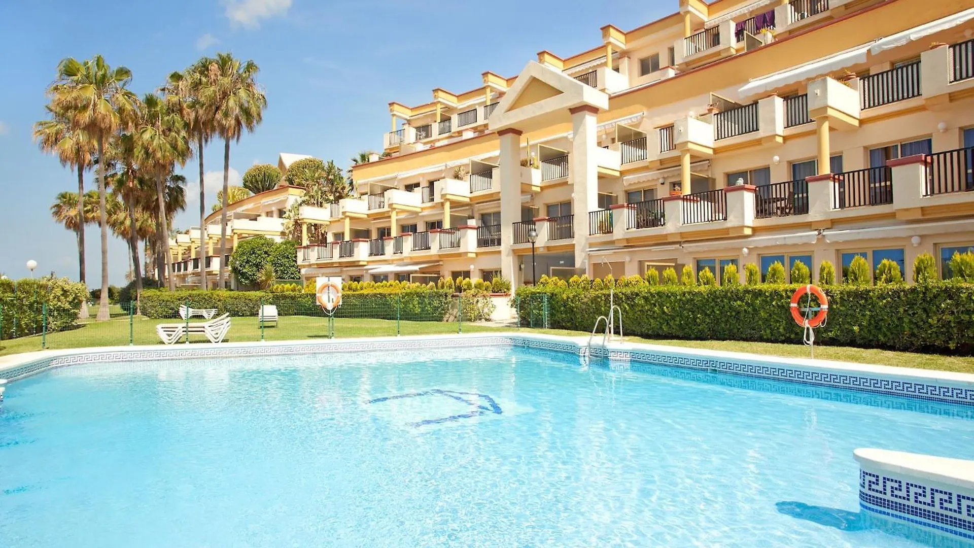 Cozy Studio With View Marbella